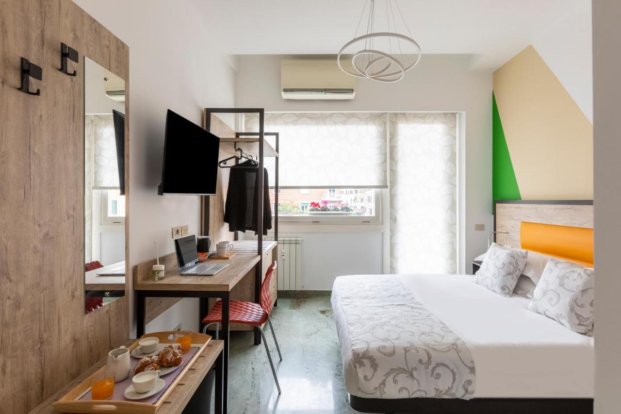 La Riviere Guesthouse Trastevere Roma Ngoại thất bức ảnh