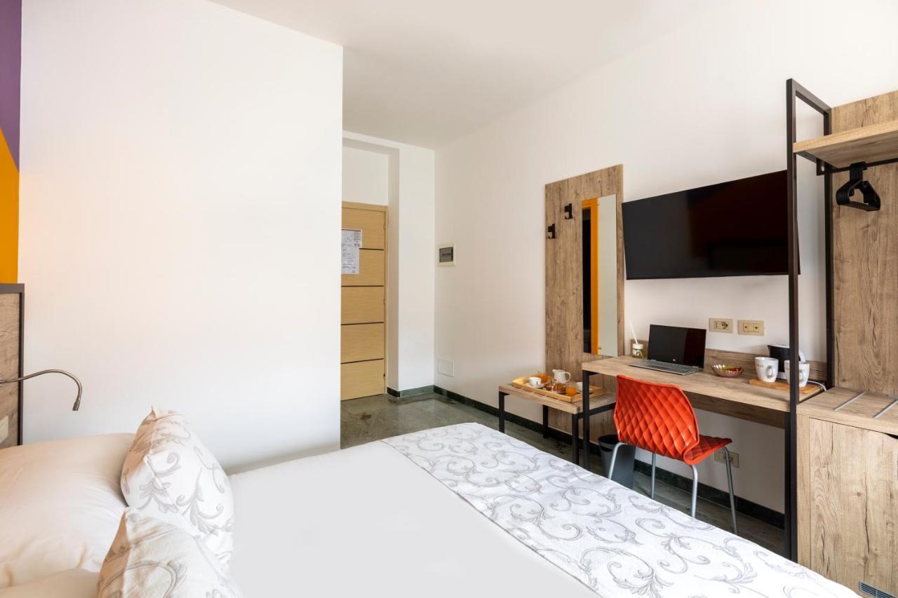 La Riviere Guesthouse Trastevere Roma Ngoại thất bức ảnh