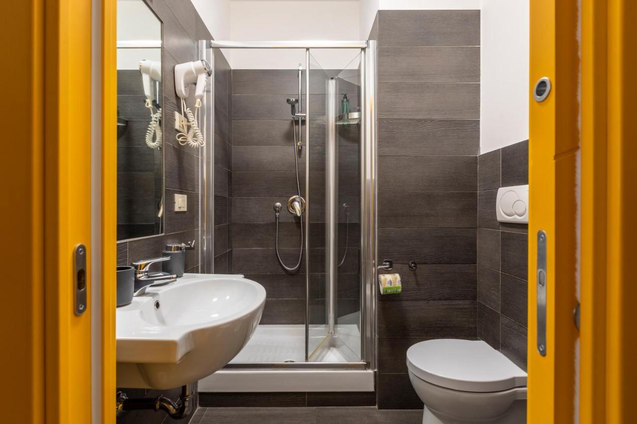 La Riviere Guesthouse Trastevere Roma Ngoại thất bức ảnh