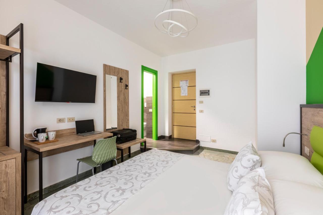 La Riviere Guesthouse Trastevere Roma Ngoại thất bức ảnh